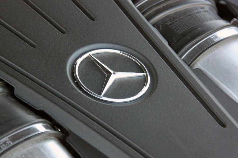  Mercedes-Benz CL550 4Matic 2011 года  (фото 26 из 40)